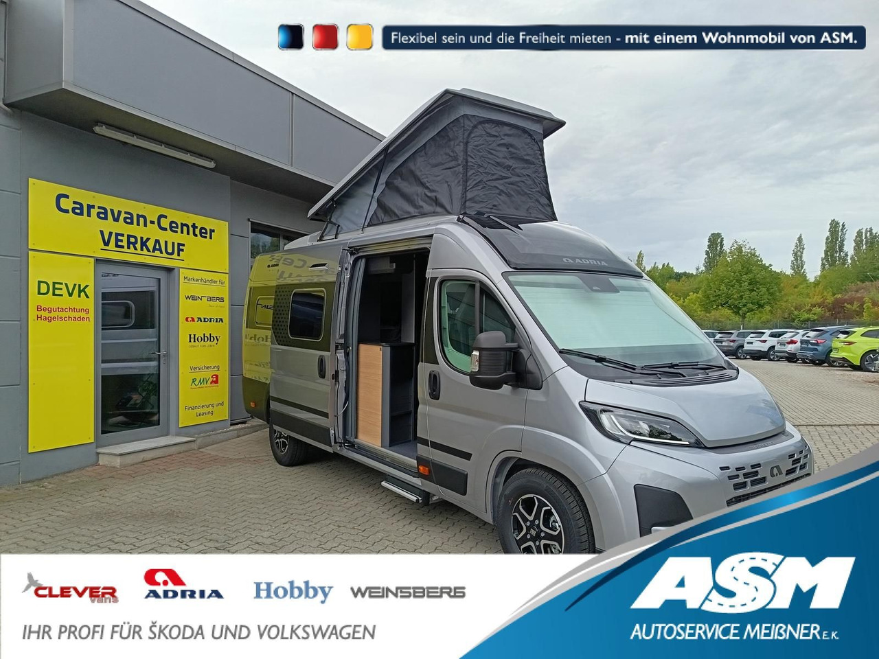 Adria Twin "60Y" 640 SGX 4,25MAXI*JUBILEE*AUFSTELLDACH - Mobil kemping: gambar 1 Adria Twin "60Y" 640 SGX 4,25MAXI*JUBILEE*AUFSTELLDACH - Mobil kemping: gambar 1