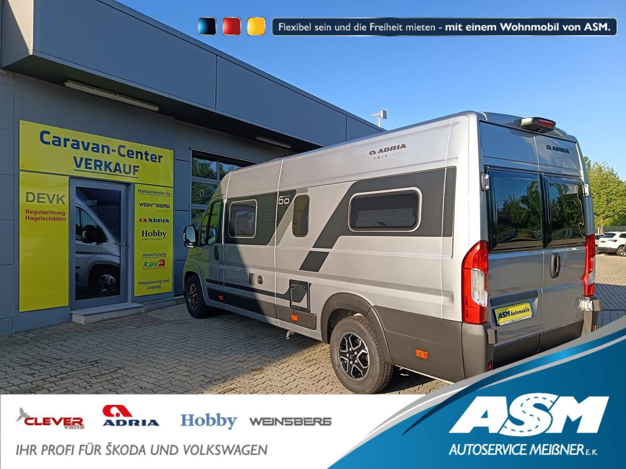 Adria Twin "60Y" 640 SLB*180 PS*4,25t MAXI*COMBI D 6E* - Mobil kemping: gambar 1 Adria Twin "60Y" 640 SLB*180 PS*4,25t MAXI*COMBI D 6E* - Mobil kemping: gambar 1