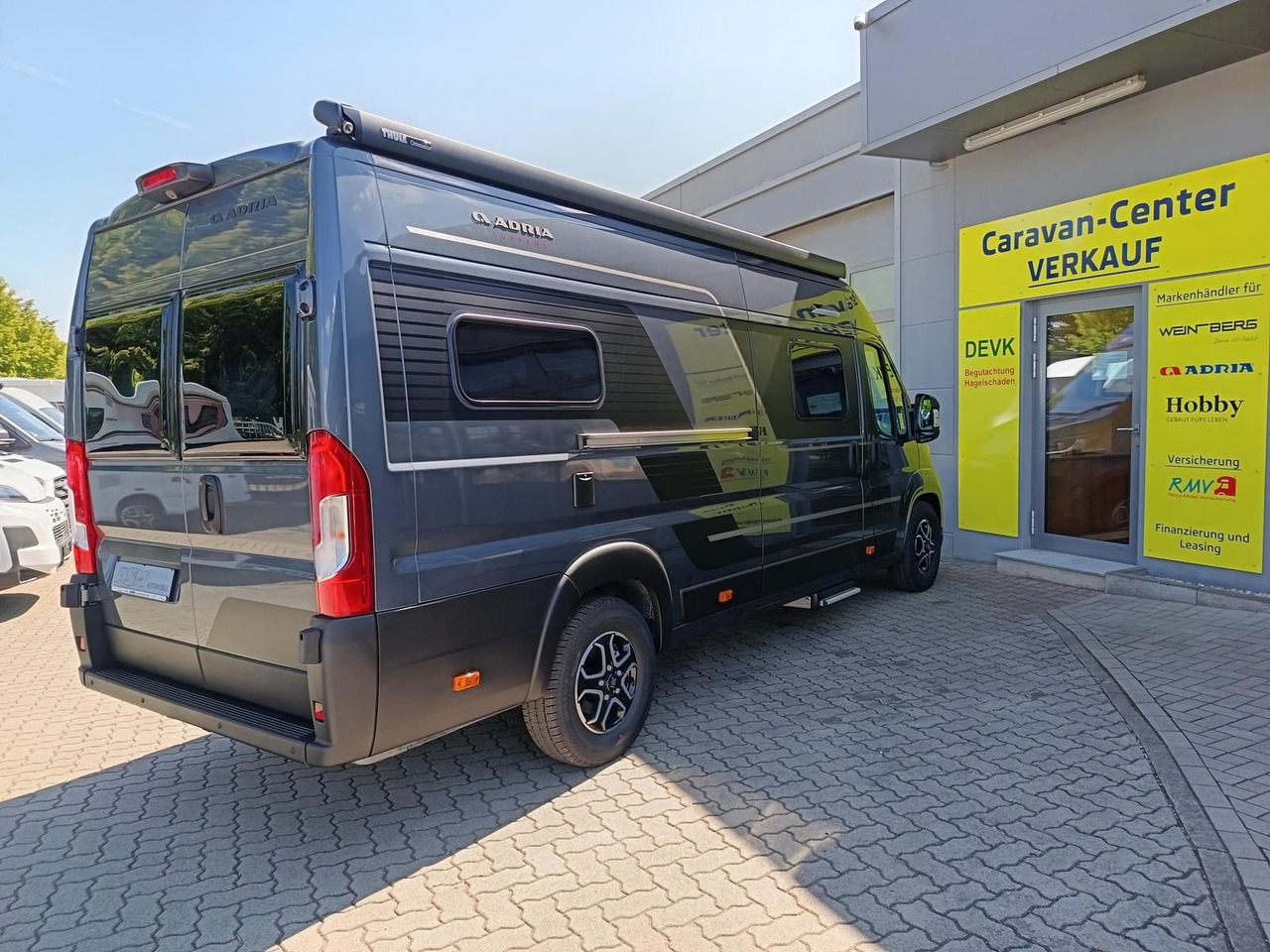 Adria Twin Edition 640 SGX Maxi 132kW*138L KÜHLSCHRANK - Mobil kemping: gambar 5 Adria Twin Edition 640 SGX Maxi 132kW*138L KÜHLSCHRANK - Mobil kemping: gambar 5