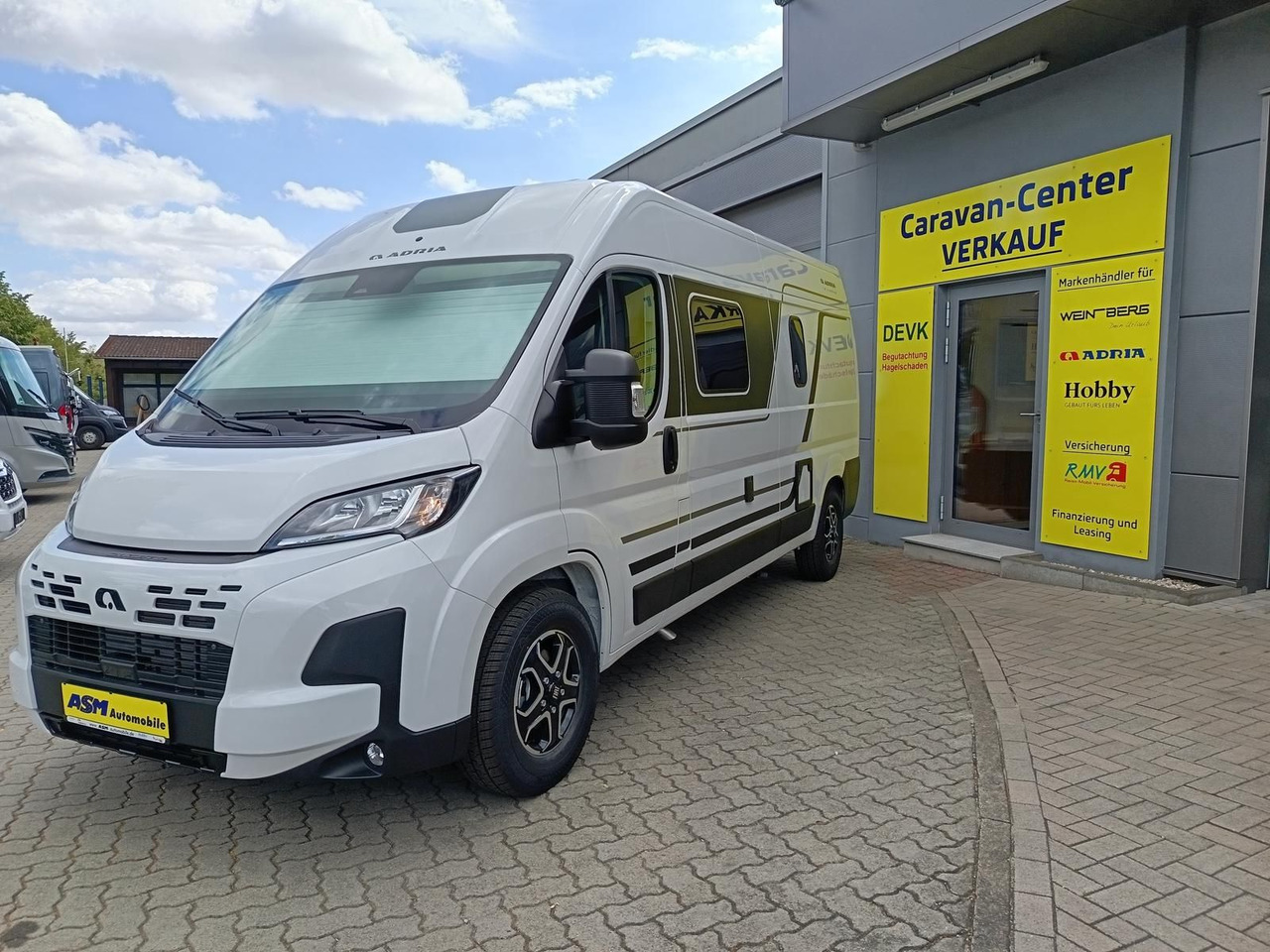 Adria Twin Twin 600 SPB Family*SAFETY*STYLE*DAB*SOFORT - Mobil kemping: gambar 2 Adria Twin Twin 600 SPB Family*SAFETY*STYLE*DAB*SOFORT - Mobil kemping: gambar 2