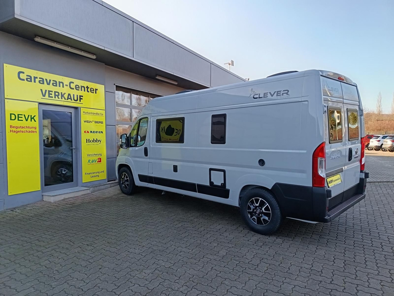 Mobil kemping Clever Celebration 600 MJ 24*KLIMAAUTOMATIK*ACC*SOFORT*: gambar 6 Mobil kemping Clever Celebration 600 MJ 24*KLIMAAUTOMATIK*ACC*SOFORT*: gambar 6