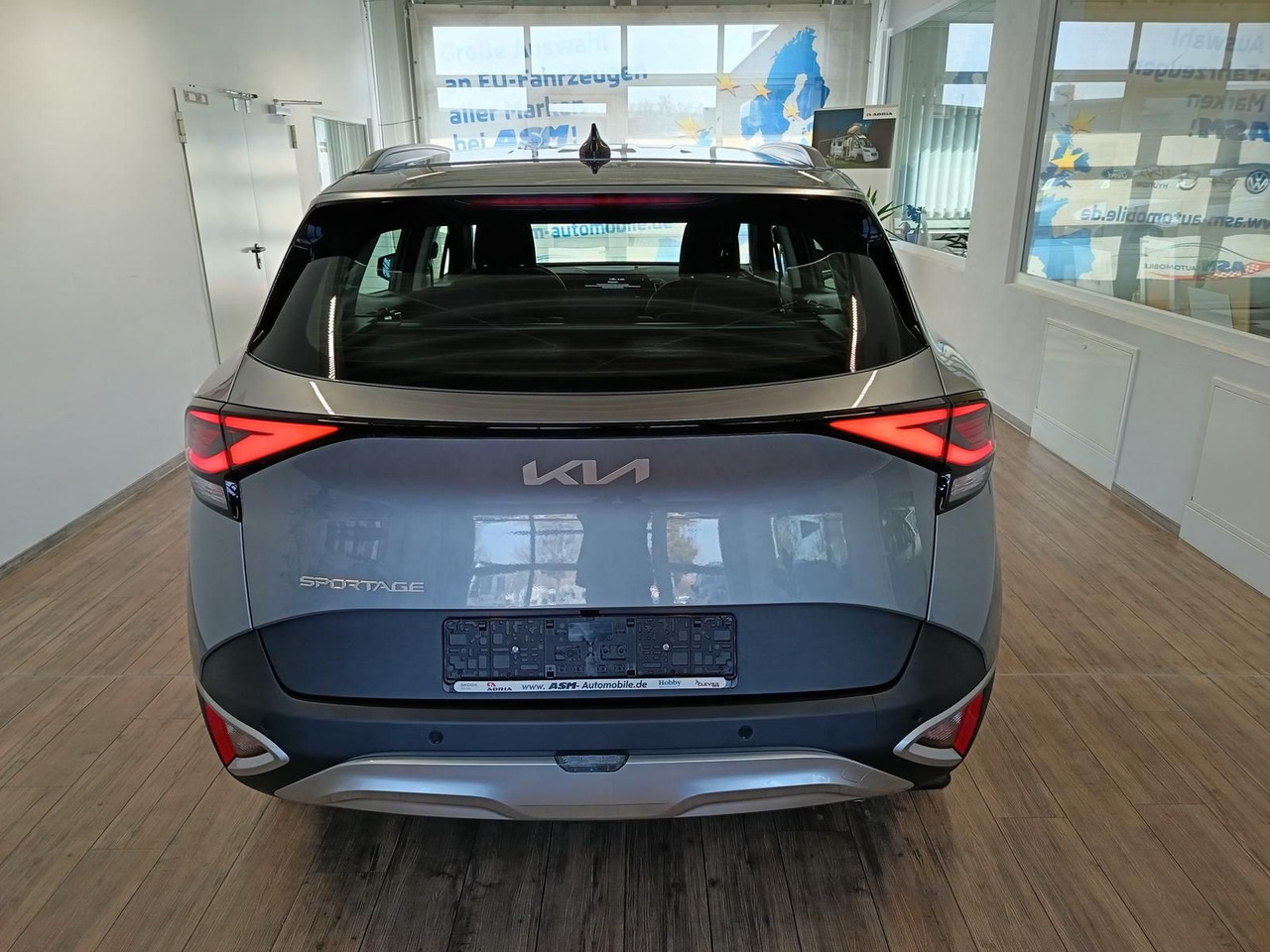 Kia Sportage 1.6 T-GDI DCT Vision*NAVI*LED*R-KAM*DAB - Mobil SUV: gambar 5 Kia Sportage 1.6 T-GDI DCT Vision*NAVI*LED*R-KAM*DAB - Mobil SUV: gambar 5
