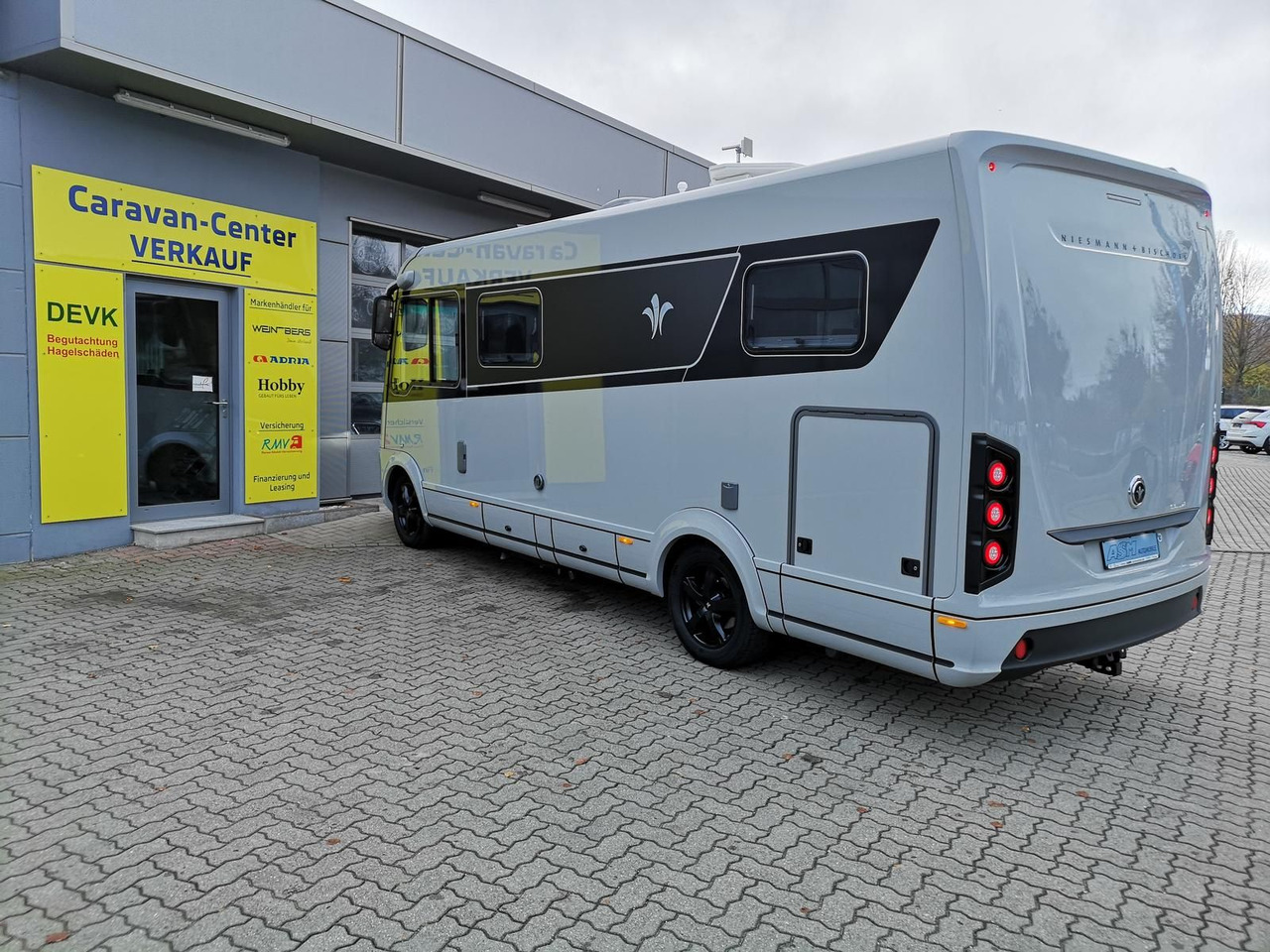 Niesmann + Bischoff iSmove 6.9 E 132 kW+AHK+SOLAR+ALDE+KLIMA+NAVI - Mobil rumah terintegrasi: gambar 5 Niesmann + Bischoff iSmove 6.9 E 132 kW+AHK+SOLAR+ALDE+KLIMA+NAVI - Mobil rumah terintegrasi: gambar 5