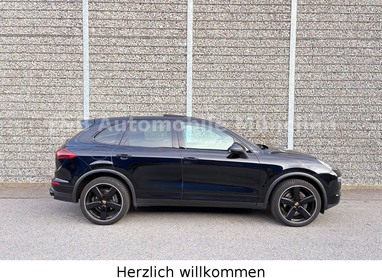 Porsche Cayenne Diesel*Panorama*BOSE*Kamera*PDLS*21Zoll* - Mobil SUV: gambar 4 Porsche Cayenne Diesel*Panorama*BOSE*Kamera*PDLS*21Zoll* - Mobil SUV: gambar 4