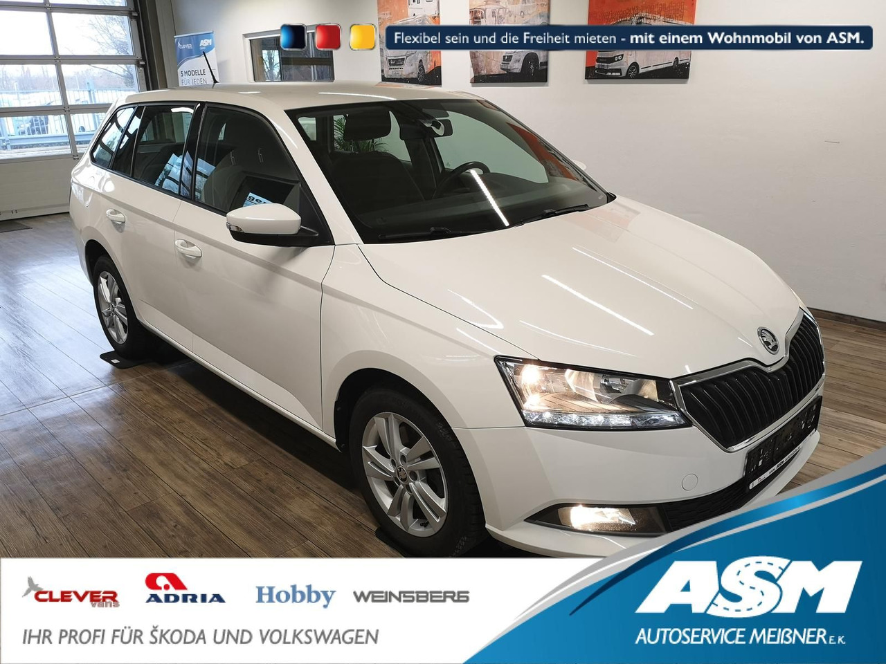 Skoda Fabia Combi Ambition 1.0TSI 81kW+R-KAM+PDC+KLIMA - Mobil: gambar 1 Skoda Fabia Combi Ambition 1.0TSI 81kW+R-KAM+PDC+KLIMA - Mobil: gambar 1