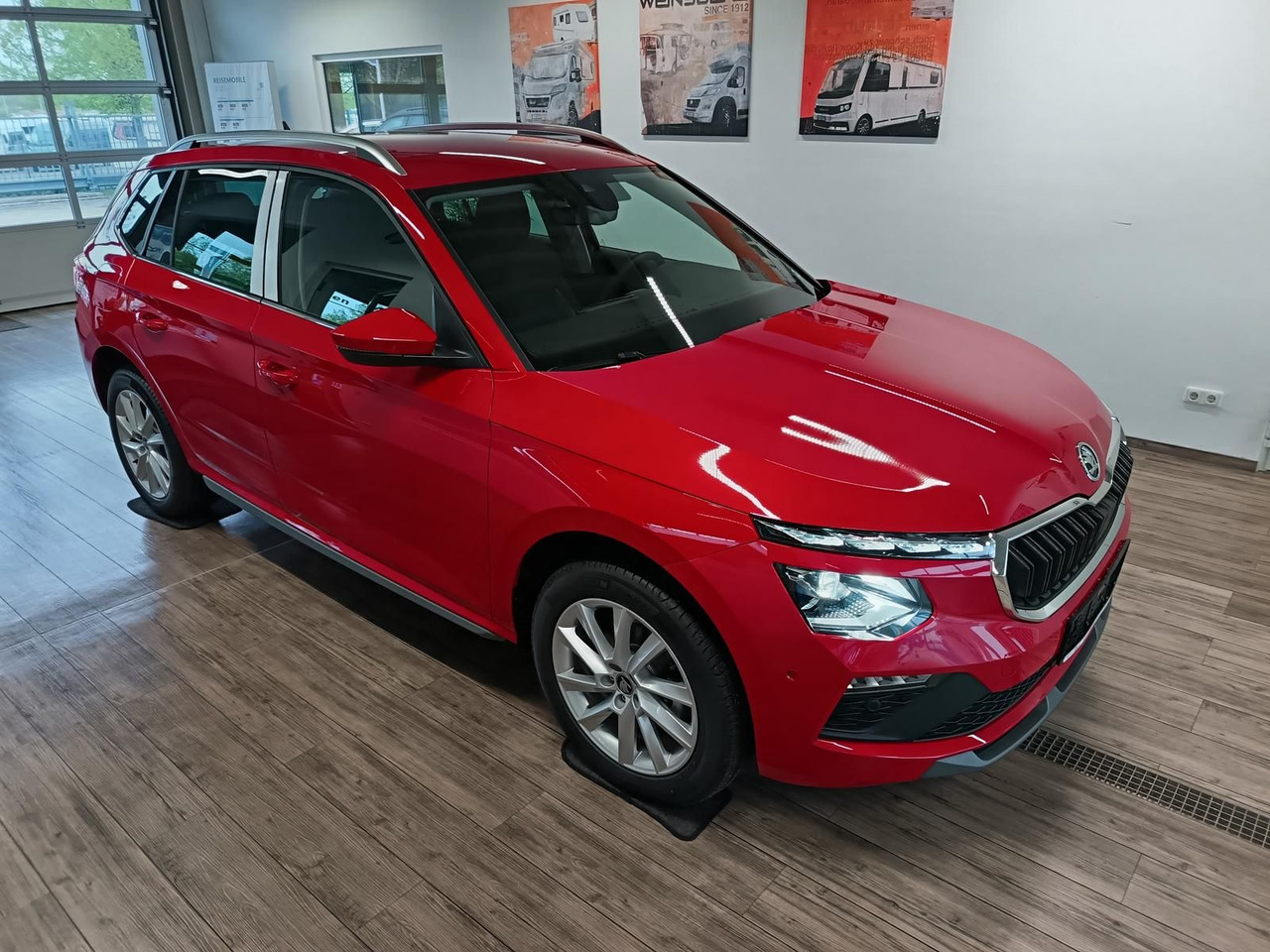 Skoda Kamiq Selection 1,5 TSI DSG*AHK*LED*5J.GARANTIE* - Mobil SUV: gambar 3 Skoda Kamiq Selection 1,5 TSI DSG*AHK*LED*5J.GARANTIE* - Mobil SUV: gambar 3