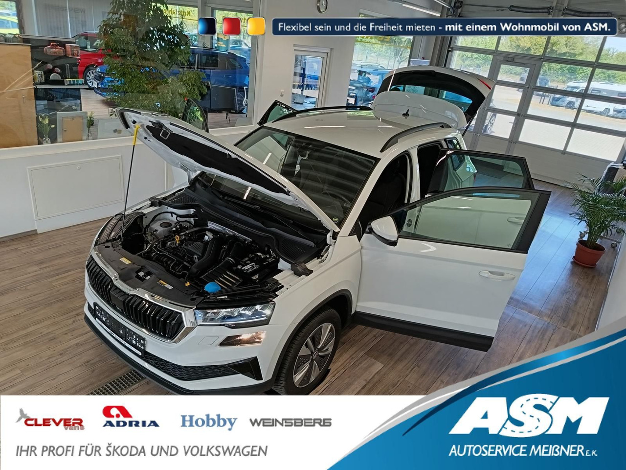 Skoda Karoq Style 1,5 TSI DSG*AHK*NAVI*LED*R-KAM*2xPDC - Mobil SUV: gambar 1 Skoda Karoq Style 1,5 TSI DSG*AHK*NAVI*LED*R-KAM*2xPDC - Mobil SUV: gambar 1