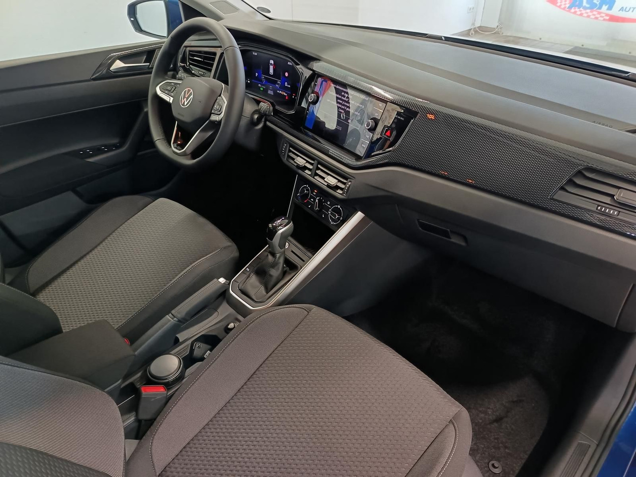Mobil Volkswagen Polo Life 1.0 TSI 70kW DSG*LED*ACC*R-KAM*DAB*PDC: gambar 18