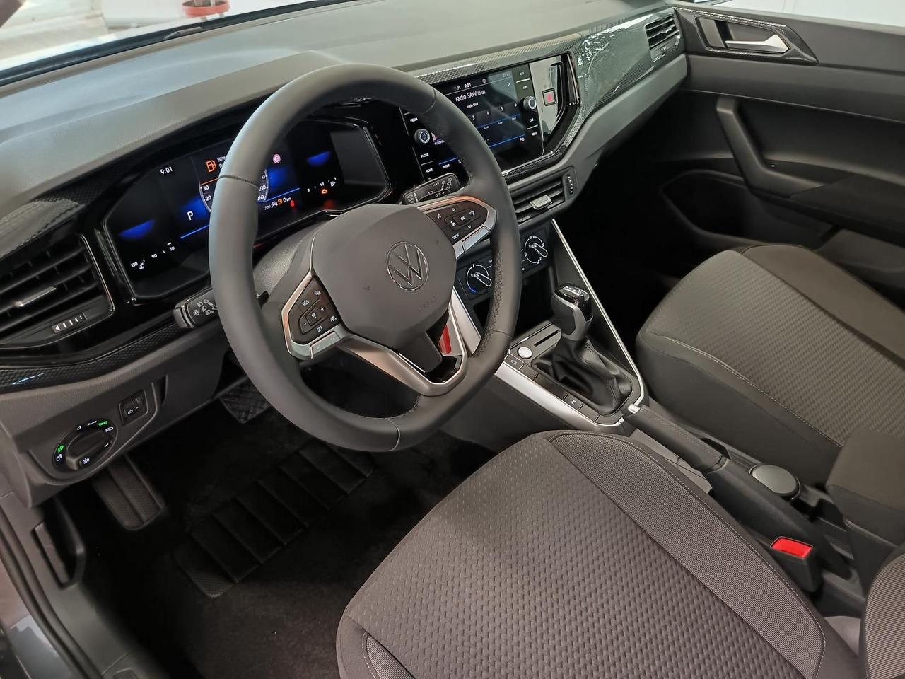 Mobil Volkswagen Polo Life 1.0 TSI 70kW DSG*LED*ACC*R-KAM*DAB*PDC: gambar 20