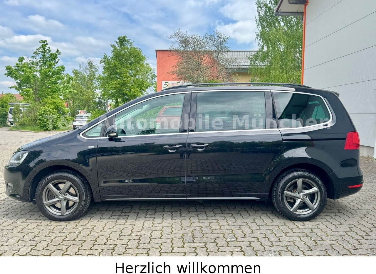 Volkswagen Sharan Match BMT*6-Si*Leder*Navi*Kamera*44.000km - Van penumpang: gambar 1 Volkswagen Sharan Match BMT*6-Si*Leder*Navi*Kamera*44.000km - Van penumpang: gambar 1