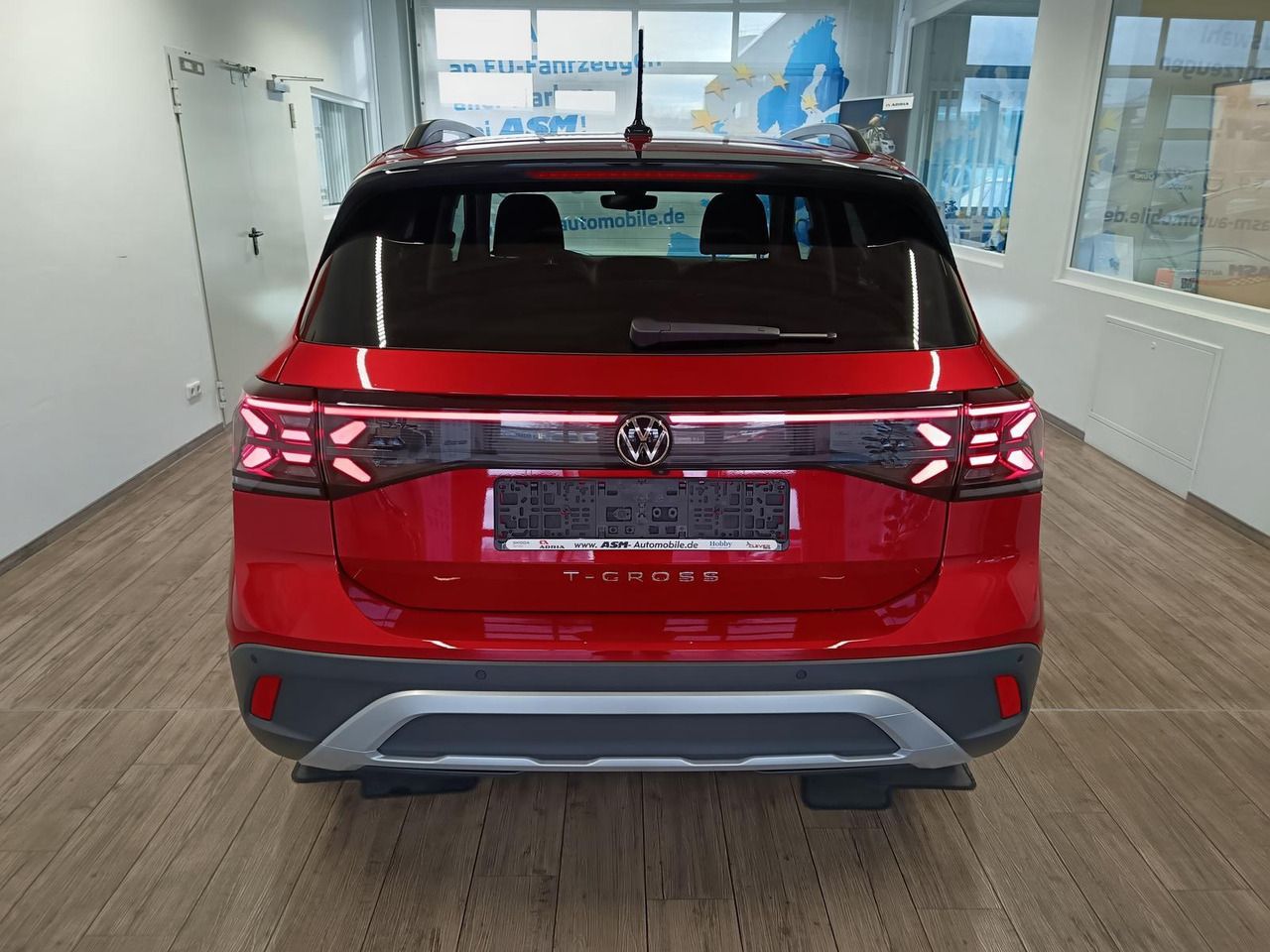 Volkswagen T-Cross Life 1.5 TSI DSG*AHK*MATRIX LED*ACC*SHZ* - Mobil SUV: gambar 5 Volkswagen T-Cross Life 1.5 TSI DSG*AHK*MATRIX LED*ACC*SHZ* - Mobil SUV: gambar 5