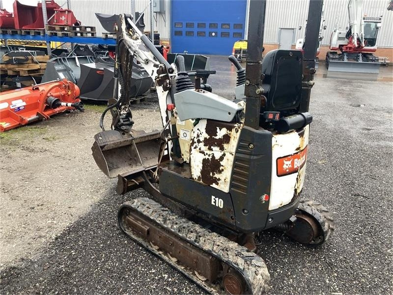 Bobcat E 10  - Ekskavator mini: gambar 4 Bobcat E 10  - Ekskavator mini: gambar 4