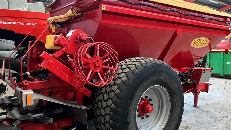 Bredal K85 - Penyebar pupuk: gambar 3 Bredal K85 - Penyebar pupuk: gambar 3