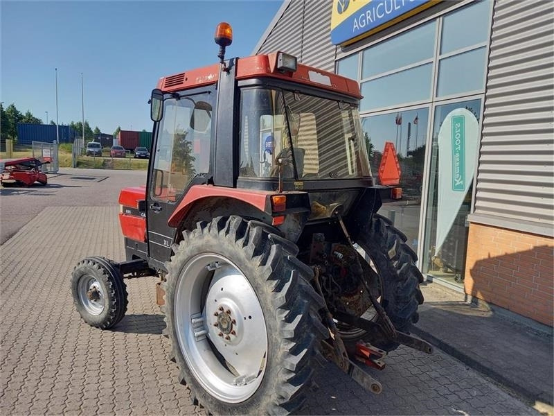 Case IH 695 XL - Traktor: gambar 4 Case IH 695 XL - Traktor: gambar 4