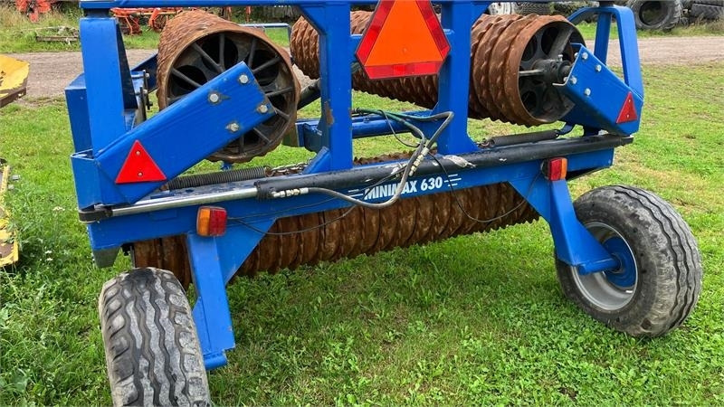Dal-Bo Minimax 630  - Rol pertanian: gambar 4 Dal-Bo Minimax 630  - Rol pertanian: gambar 4