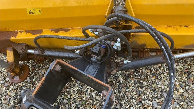 GMR FS1600VL V-Plov - Bajak salju untuk Peralatan pertanian: gambar 4 GMR FS1600VL V-Plov - Bajak salju untuk Peralatan pertanian: gambar 4