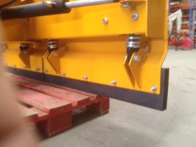 JST MS-200 Sneplov - Bajak salju untuk Peralatan pertanian: gambar 4 JST MS-200 Sneplov - Bajak salju untuk Peralatan pertanian: gambar 4