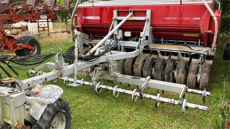 Kongskilde DEMETER MULTISEED 4000 - Bor benih: gambar 1 Kongskilde DEMETER MULTISEED 4000 - Bor benih: gambar 1