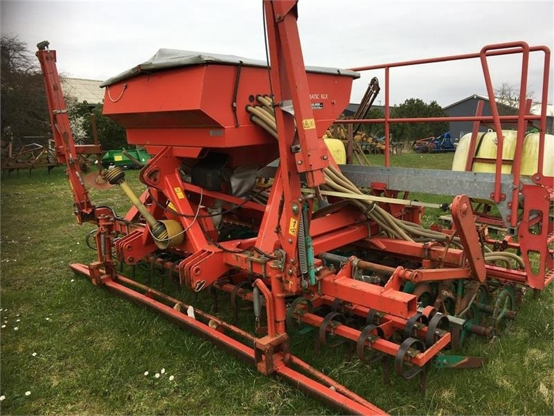 Kverneland KLX 4 meter - Menggabungkan bor benih: gambar 1 Kverneland KLX 4 meter - Menggabungkan bor benih: gambar 1