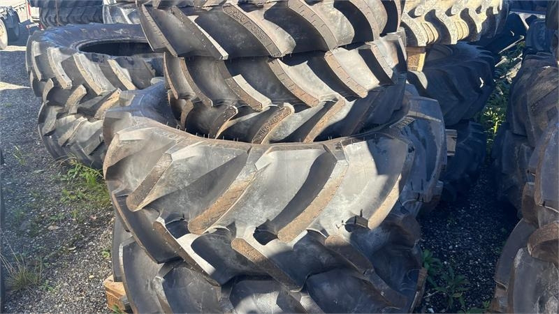 Mitas 420/70-24  - Ban untuk Kendaraan Kota/ Khusus: gambar 4 Mitas 420/70-24  - Ban untuk Kendaraan Kota/ Khusus: gambar 4