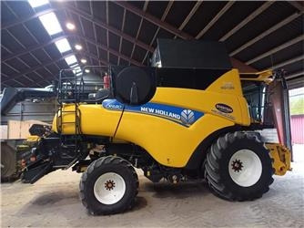 New Holland CR9.80 - Pemanen gabungan: gambar 1 New Holland CR9.80 - Pemanen gabungan: gambar 1