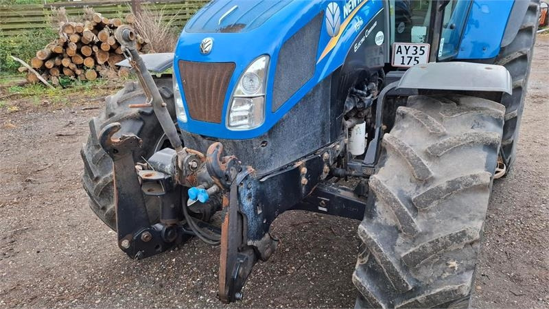 New Holland T5.115 EC - Traktor: gambar 5 New Holland T5.115 EC - Traktor: gambar 5