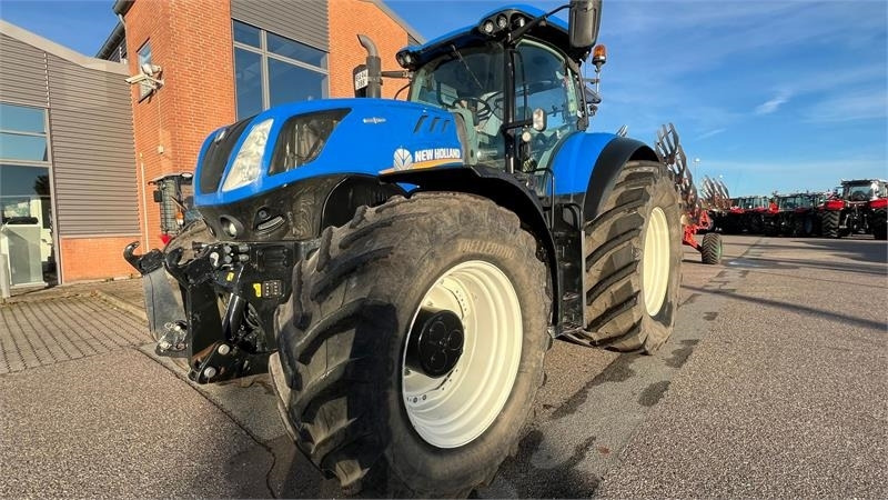 New Holland T7.315 HD AutoComand  - Traktor: gambar 2 New Holland T7.315 HD AutoComand  - Traktor: gambar 2