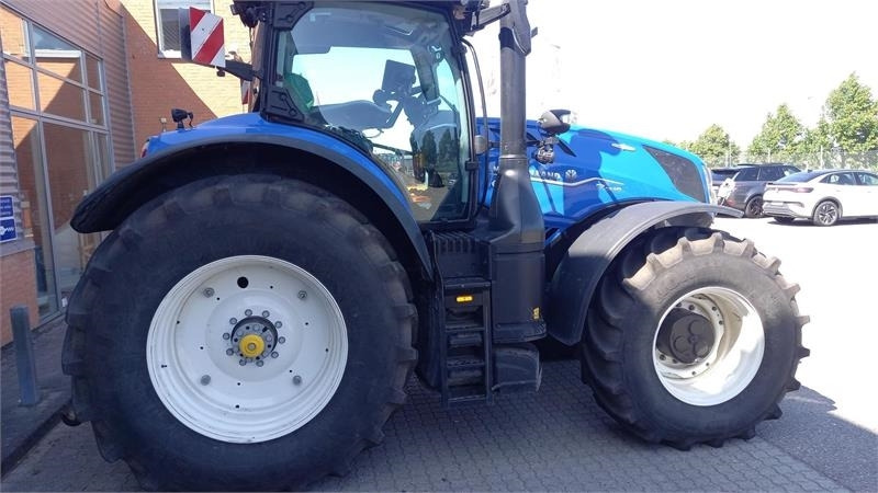 New Holland T7.315 HD  - Traktor: gambar 3 New Holland T7.315 HD  - Traktor: gambar 3