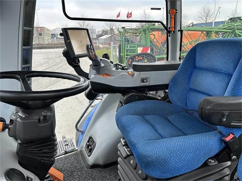 New Holland T8.435 Kun 2639 timer - Traktor: gambar 3 New Holland T8.435 Kun 2639 timer - Traktor: gambar 3