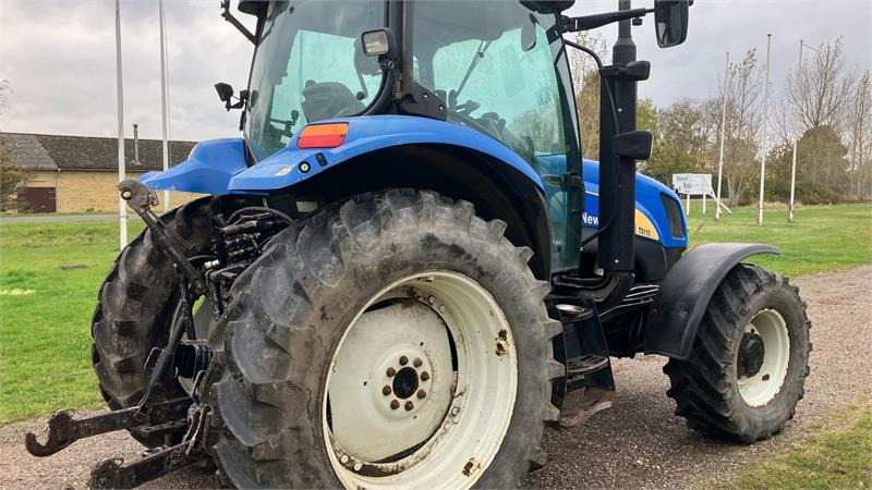 New Holland TS 115 A - Traktor: gambar 4 New Holland TS 115 A - Traktor: gambar 4