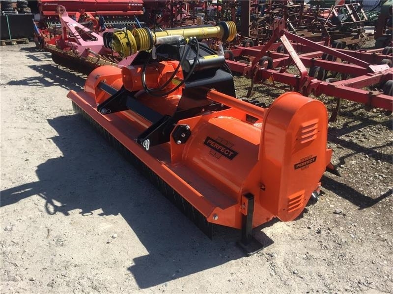 Perfect KM-300 Front og Bagmontering - Mesin pemotong padang rumput: gambar 2 Perfect KM-300 Front og Bagmontering - Mesin pemotong padang rumput: gambar 2