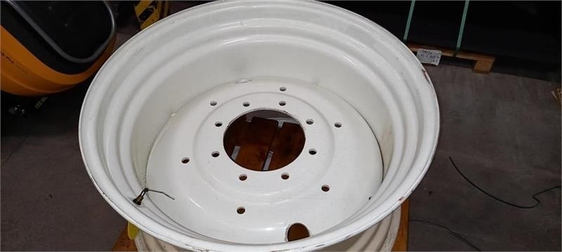 Titan Svejste fælge............ 15x30  - Pelek untuk Peralatan pertanian: gambar 1 Titan Svejste fælge............ 15x30  - Pelek untuk Peralatan pertanian: gambar 1