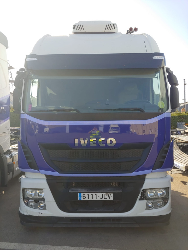 IVECO AS190S50FP - Truk sasis: gambar 4 IVECO AS190S50FP - Truk sasis: gambar 4