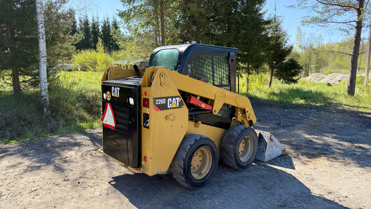 CAT 226D - Skid steer: gambar 4 CAT 226D - Skid steer: gambar 4