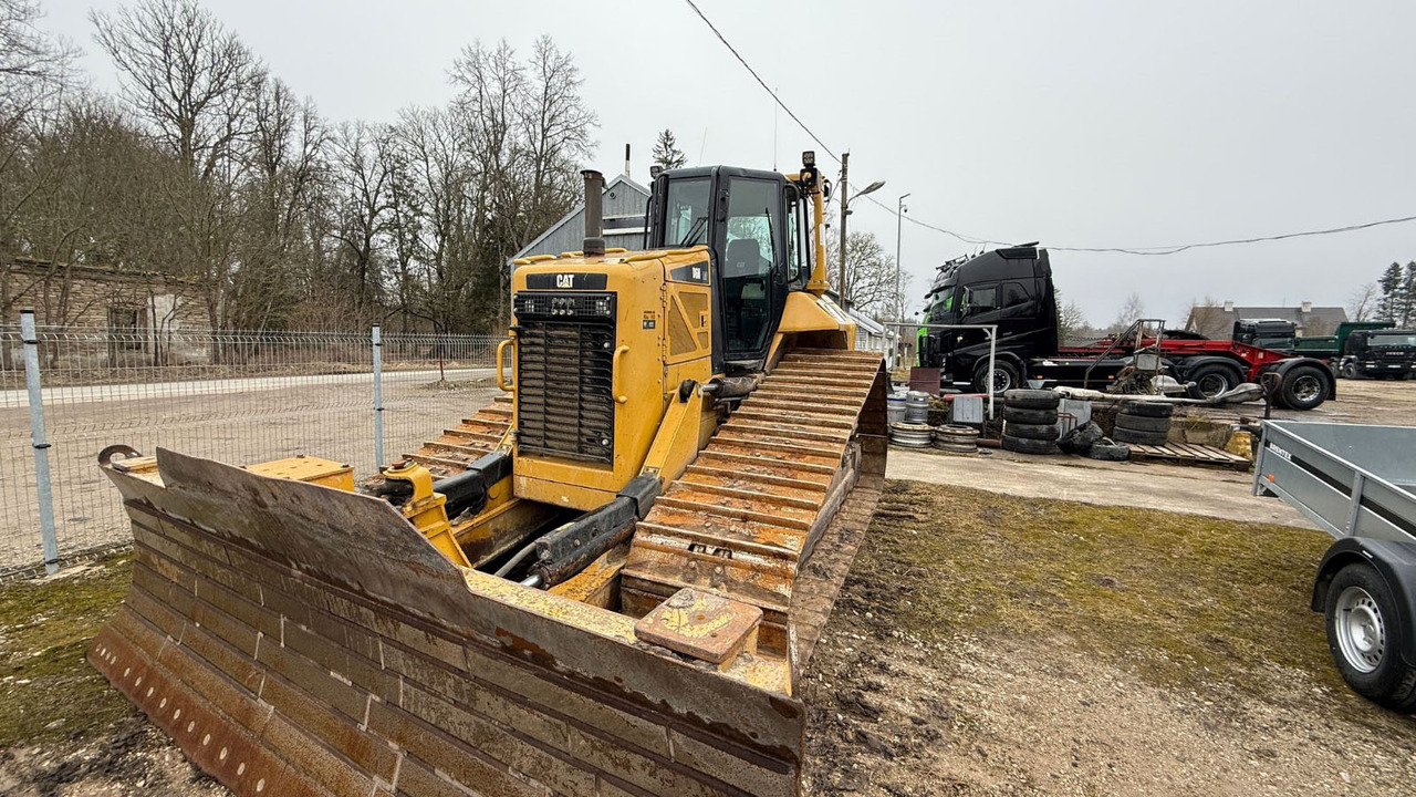 CAT D6N LGP - Bulldozer: gambar 1 CAT D6N LGP - Bulldozer: gambar 1