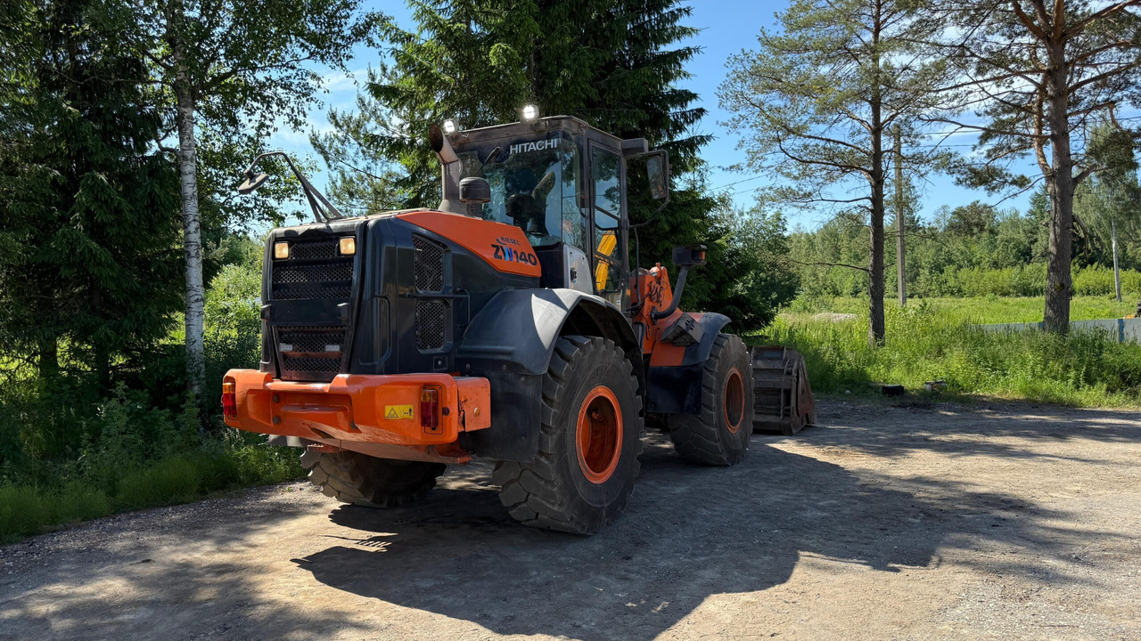 Hitachi ZW140 - Wheel loader: gambar 4 Hitachi ZW140 - Wheel loader: gambar 4