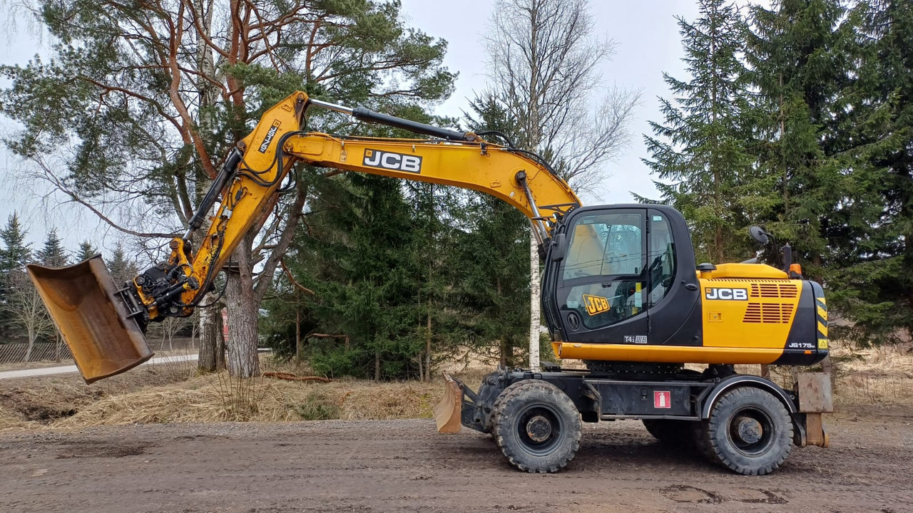 JCB JS175 - Ekskavator roda: gambar 2 JCB JS175 - Ekskavator roda: gambar 2
