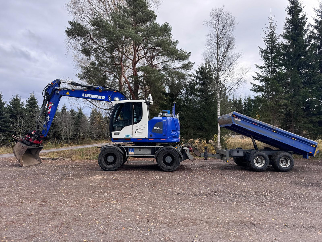 Liebherr A 914 Compact Litronic - Ekskavator roda: gambar 4 Liebherr A 914 Compact Litronic - Ekskavator roda: gambar 4