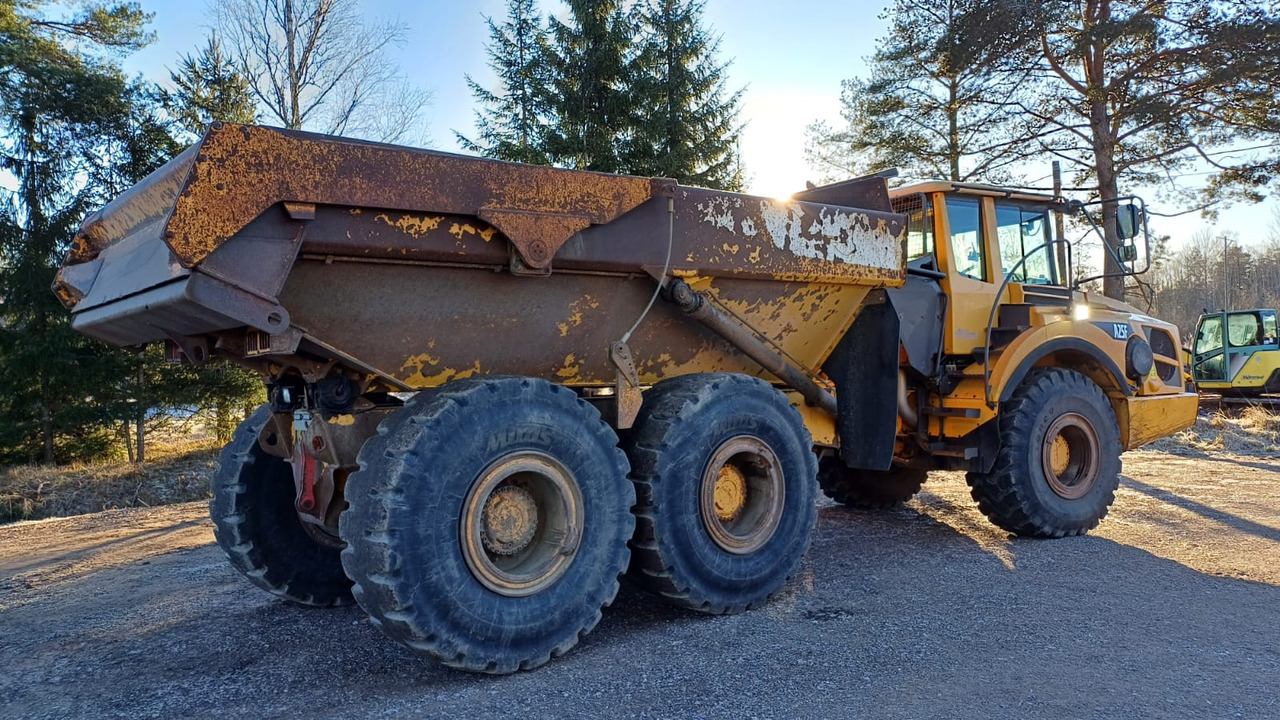 Volvo A25F - Tempat sampah artikulasi: gambar 4 Volvo A25F - Tempat sampah artikulasi: gambar 4