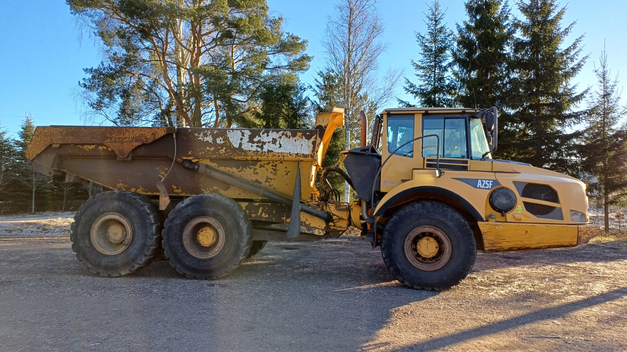Volvo A25F - Tempat sampah artikulasi: gambar 5 Volvo A25F - Tempat sampah artikulasi: gambar 5