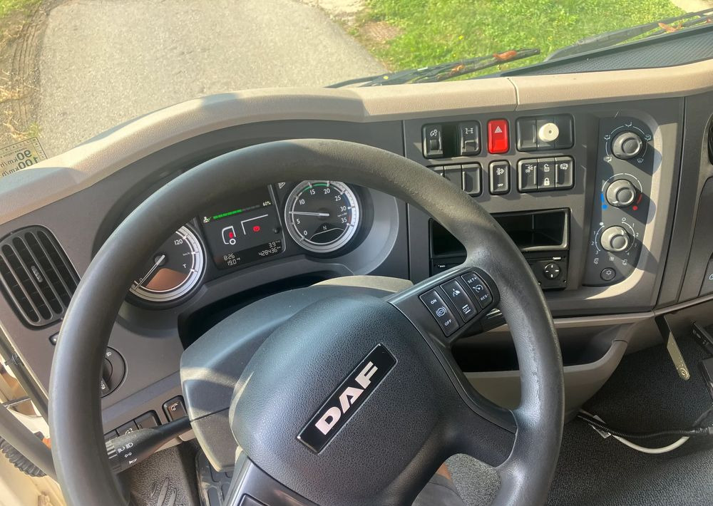 DAF DAF LF 180 kurierka kontener 18 palet - Truk box: gambar 3 DAF DAF LF 180 kurierka kontener 18 palet - Truk box: gambar 3