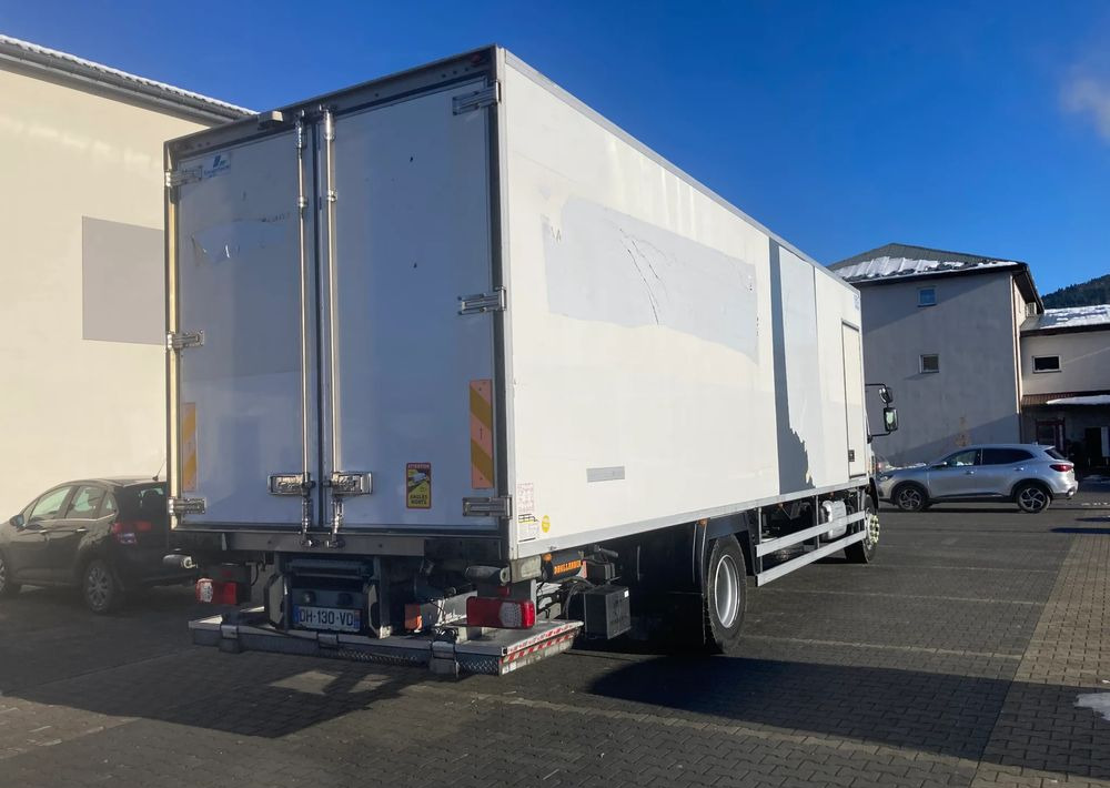 DAF Daf LF 18.280 chłodnia izoterma 22 palety - Truk berpendingin: gambar 5 DAF Daf LF 18.280 chłodnia izoterma 22 palety - Truk berpendingin: gambar 5