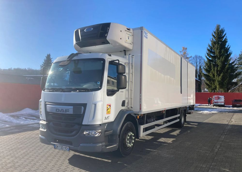 DAF Daf LF 18.280 chłodnia izoterma 22 palety - Truk berpendingin: gambar 1 DAF Daf LF 18.280 chłodnia izoterma 22 palety - Truk berpendingin: gambar 1