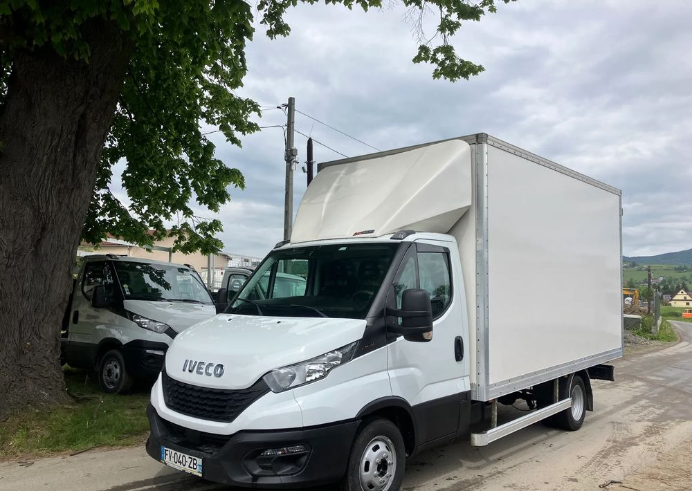 Iveco DAILY 35C16 kontener kurierka 3.0 silnik - Van box: gambar 1 Iveco DAILY 35C16 kontener kurierka 3.0 silnik - Van box: gambar 1