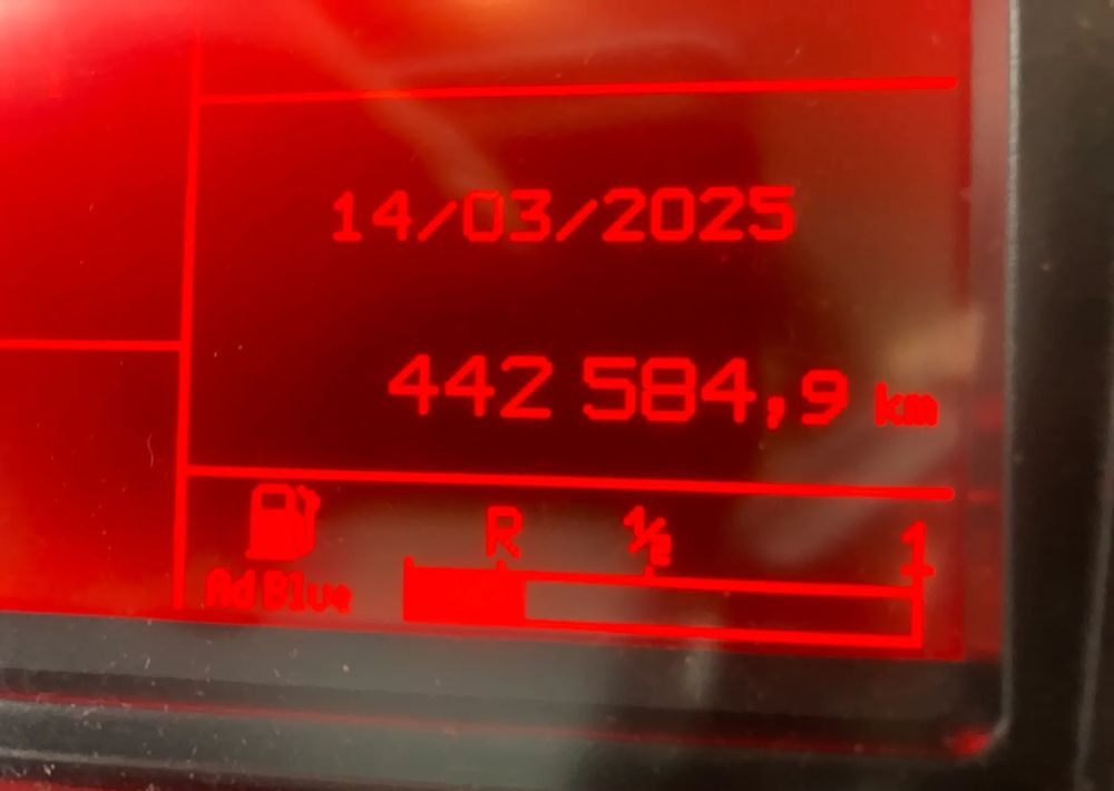 Renault Renault Gama D 250 chłodnia izoterma 16 PALET - Truk berpendingin: gambar 5 Renault Renault Gama D 250 chłodnia izoterma 16 PALET - Truk berpendingin: gambar 5