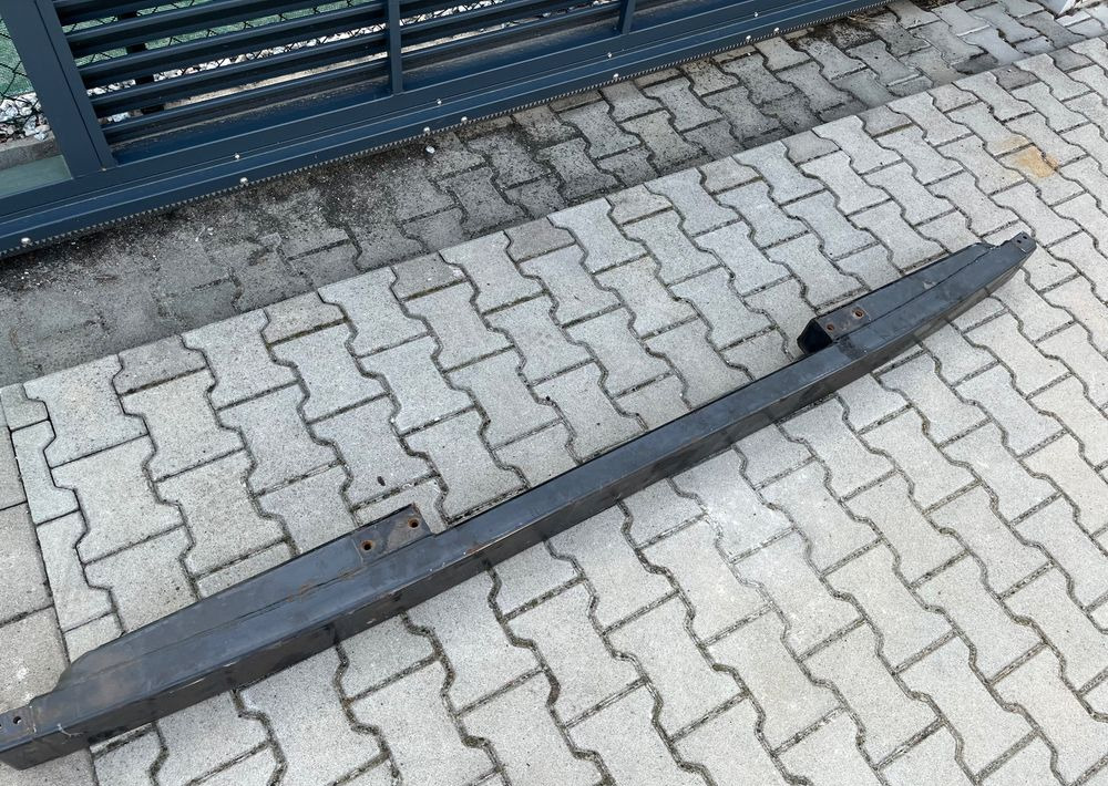 Belka najazdowa Iveco S-Way zderzak S Way - Bumper untuk Truk: gambar 2 Belka najazdowa Iveco S-Way zderzak S Way - Bumper untuk Truk: gambar 2