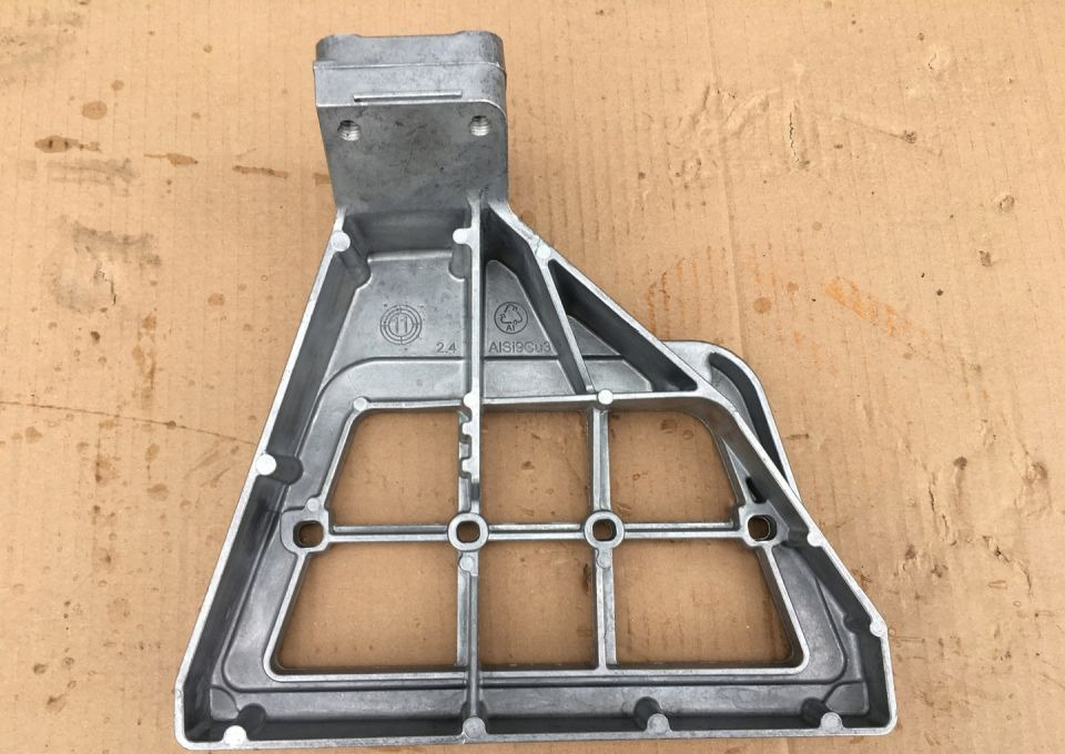 DAF XF 105 wspornik stopnia stopień mocowanie NOWY - Bumper: gambar 2 DAF XF 105 wspornik stopnia stopień mocowanie NOWY - Bumper: gambar 2