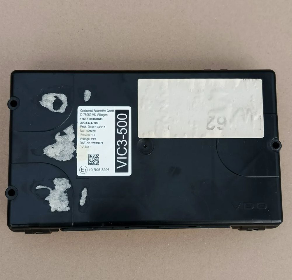 DAF XF 106 EURO 6 MX13 KOMPUTER STEROWNIK MODUŁ VIC3-500 2137691 - ECU untuk Truk: gambar 1 DAF XF 106 EURO 6 MX13 KOMPUTER STEROWNIK MODUŁ VIC3-500 2137691 - ECU untuk Truk: gambar 1