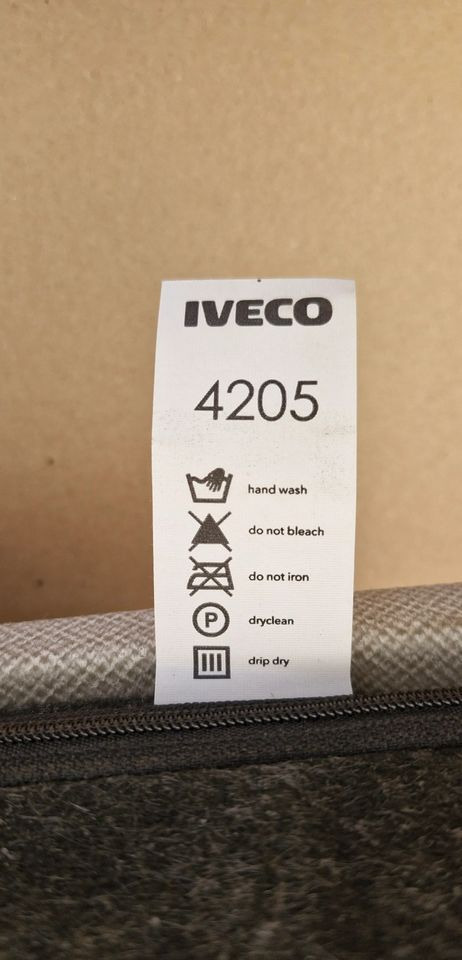 IVECO S WAY ŁÓŻKO GÓRNE NOWE - Kabin dan interior untuk Truk: gambar 3 IVECO S WAY ŁÓŻKO GÓRNE NOWE - Kabin dan interior untuk Truk: gambar 3