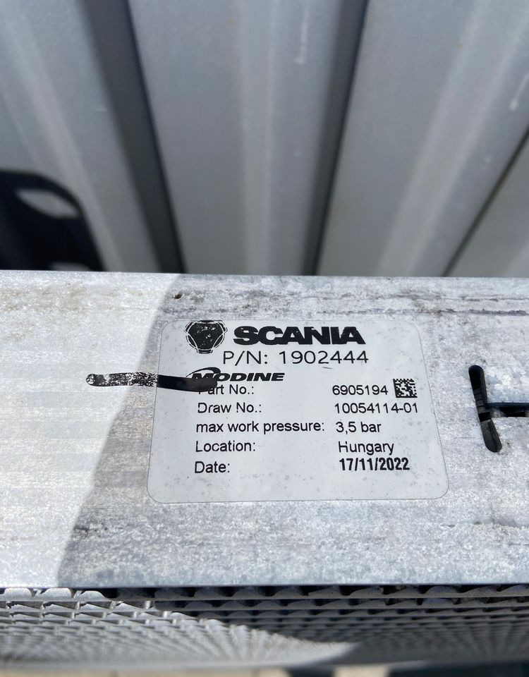Intercooler Scania G euro 6 chłodnica powietrza 1902444 - Intercooler untuk Truk: gambar 3 Intercooler Scania G euro 6 chłodnica powietrza 1902444 - Intercooler untuk Truk: gambar 3
